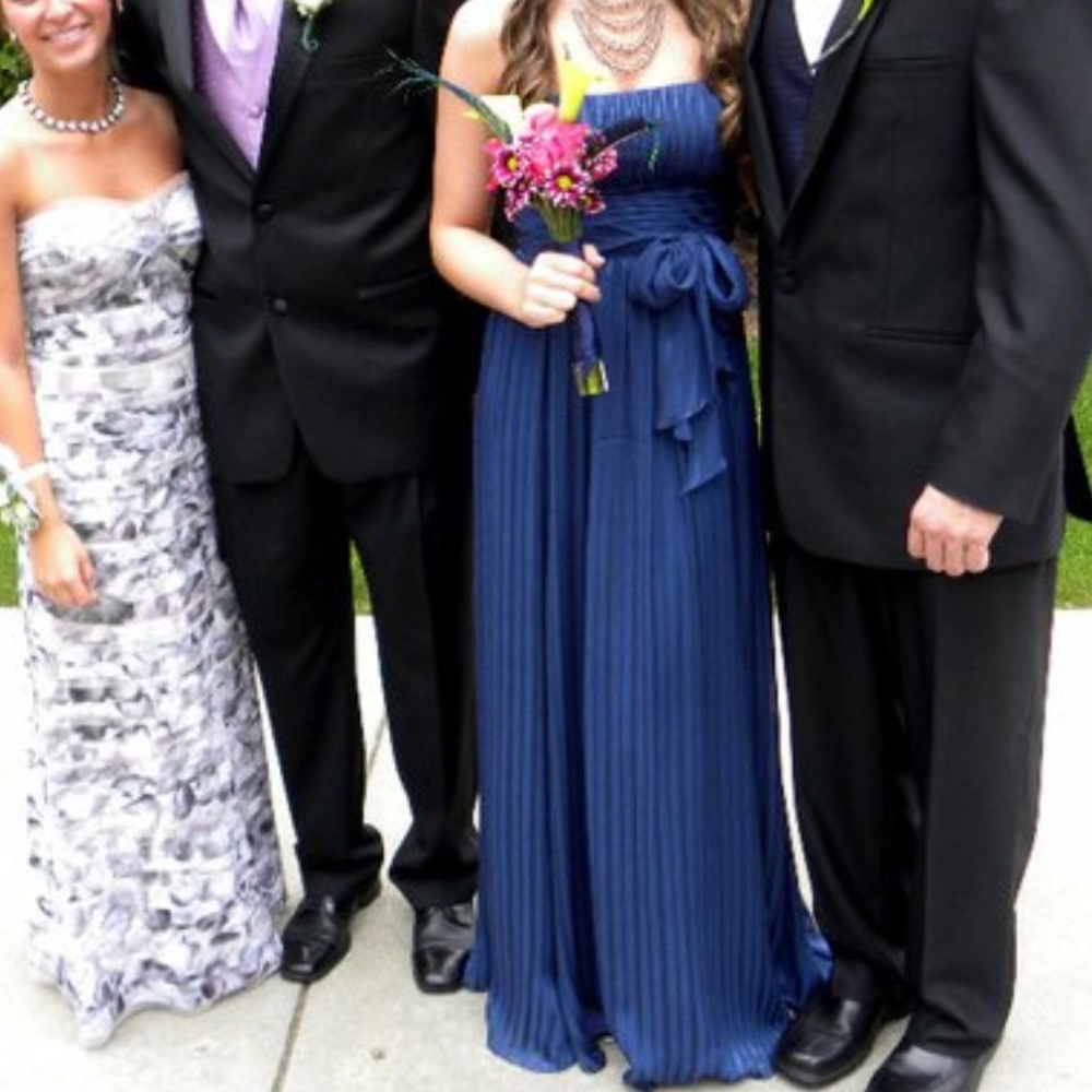 Bcbg navy guest of, prom, or bridesmaid dress